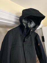Load image into Gallery viewer, aw2005 Junya Watanabe Goretex Articulated Technical Mountain Jacket - Size M