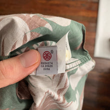 Load image into Gallery viewer, ss2006 Vintage Stussy x Futura x Maharishi DPM Shirt - Size M