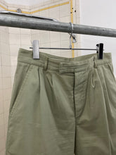 Load image into Gallery viewer, 1990s Katharine Hamnett Pleated Shorts - Size M