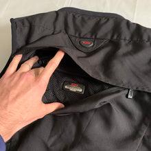 Load image into Gallery viewer, 2000s Vintage TUMI Black Traveler Cargo Vest - Size XL