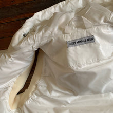 Load image into Gallery viewer, aw1999 Issey Miyake Translucent White Down Vest - Size M
