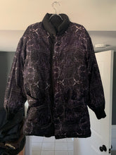 Load image into Gallery viewer, 2000s Issey Miyake Extended Graphic Lined Puffer Jacket - Size L