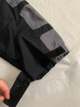 Load image into Gallery viewer, 2000s Vintage Nike ACG Oversized High-necked Jacket with Paneled Sleeves - Size XL