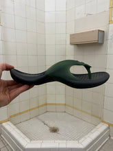 Load image into Gallery viewer, 2000s Oakley ‘O Sandal’ Green - Size 12 US
