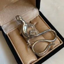 Load image into Gallery viewer, aw2016 Takahiromiyashita The Soloist .925 Sterling Silver Gecko Ring - Size OS