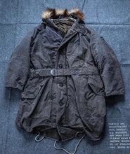 Load image into Gallery viewer, 1990s Armani Extreme Weather "RAF" Inspired Parka - Size M
