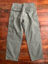 Load image into Gallery viewer, 1999 General Research Faded Sage Ripstop Cargo Pants - Size M