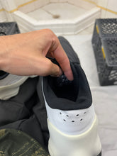 Load image into Gallery viewer, 2000s Oakley ‘Shoethree’ Lace-Up Sneakers in White - Size 7 US