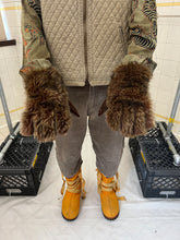 Load image into Gallery viewer, 1990s Armani Fur Gloves - Size L