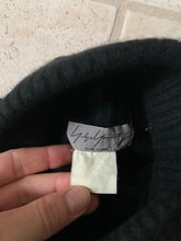 Load image into Gallery viewer, aw2009 Yohji Yamamoto Sample Paint Tub Intarsia Sweater - Size M