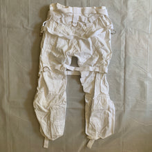 Load image into Gallery viewer, ss2003 Junya Watanabe White Bondage Pants - Size S