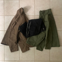 Load image into Gallery viewer, 2000s Griffin Military Moto Pants with Side Knee Zippers - Size S