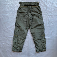 Load image into Gallery viewer, aw2006 Issey Miyake Flight Cargos - Size M
