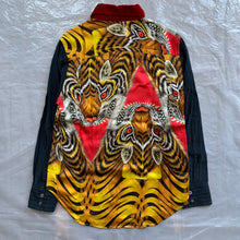 Load image into Gallery viewer, aw2006 Yohji Yamamoto Tiger Shirt - Size M